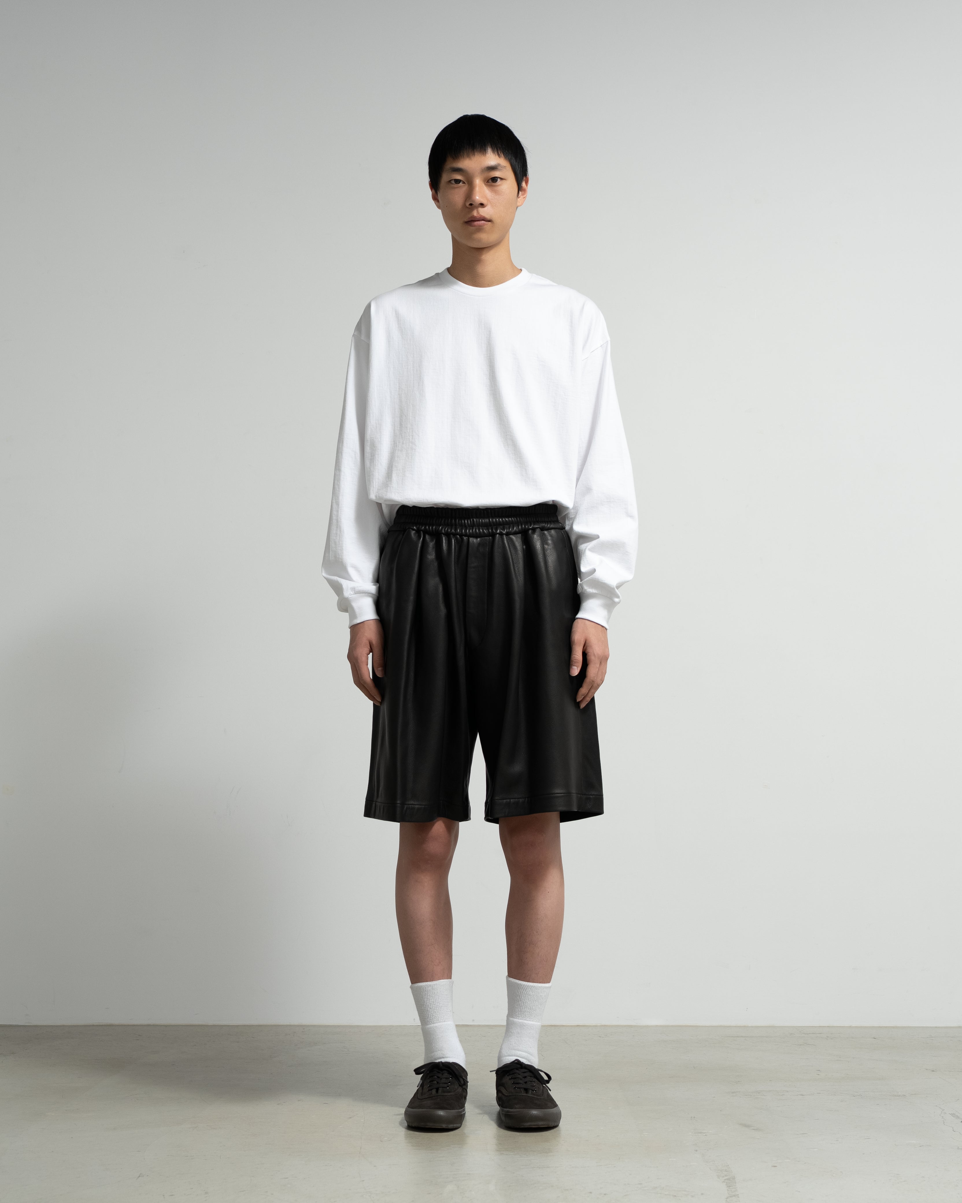 クラブ DaddyAkkiy SALE- Lamb Leather Track Wide Shorts – Graphpaper